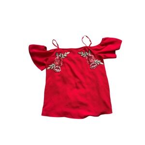 By & By XS Red Cold Shoulder Top Floral Embroidered Rose Appliqué Stretch Blouse